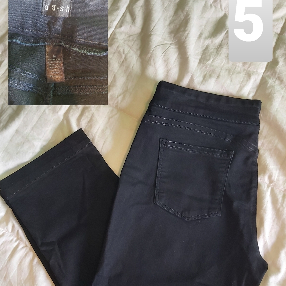 DASH CAPRIS 16